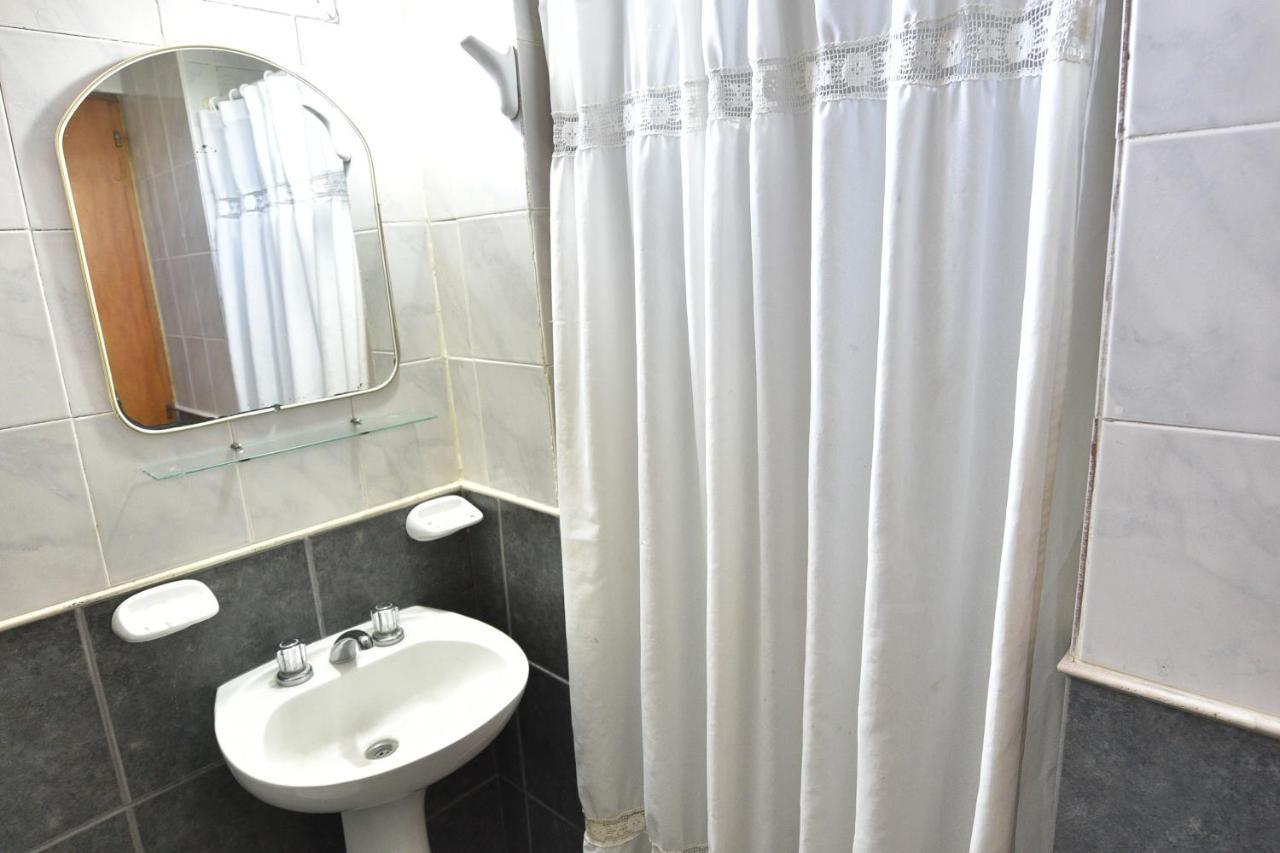 Hotel Simon Trenque Lauquen Zewnętrze zdjęcie