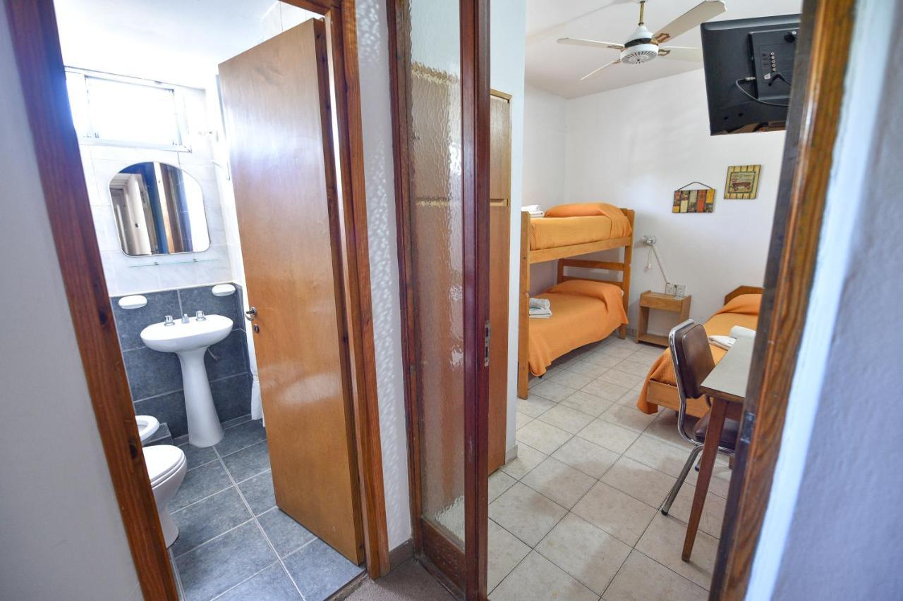 Hotel Simon Trenque Lauquen Zewnętrze zdjęcie