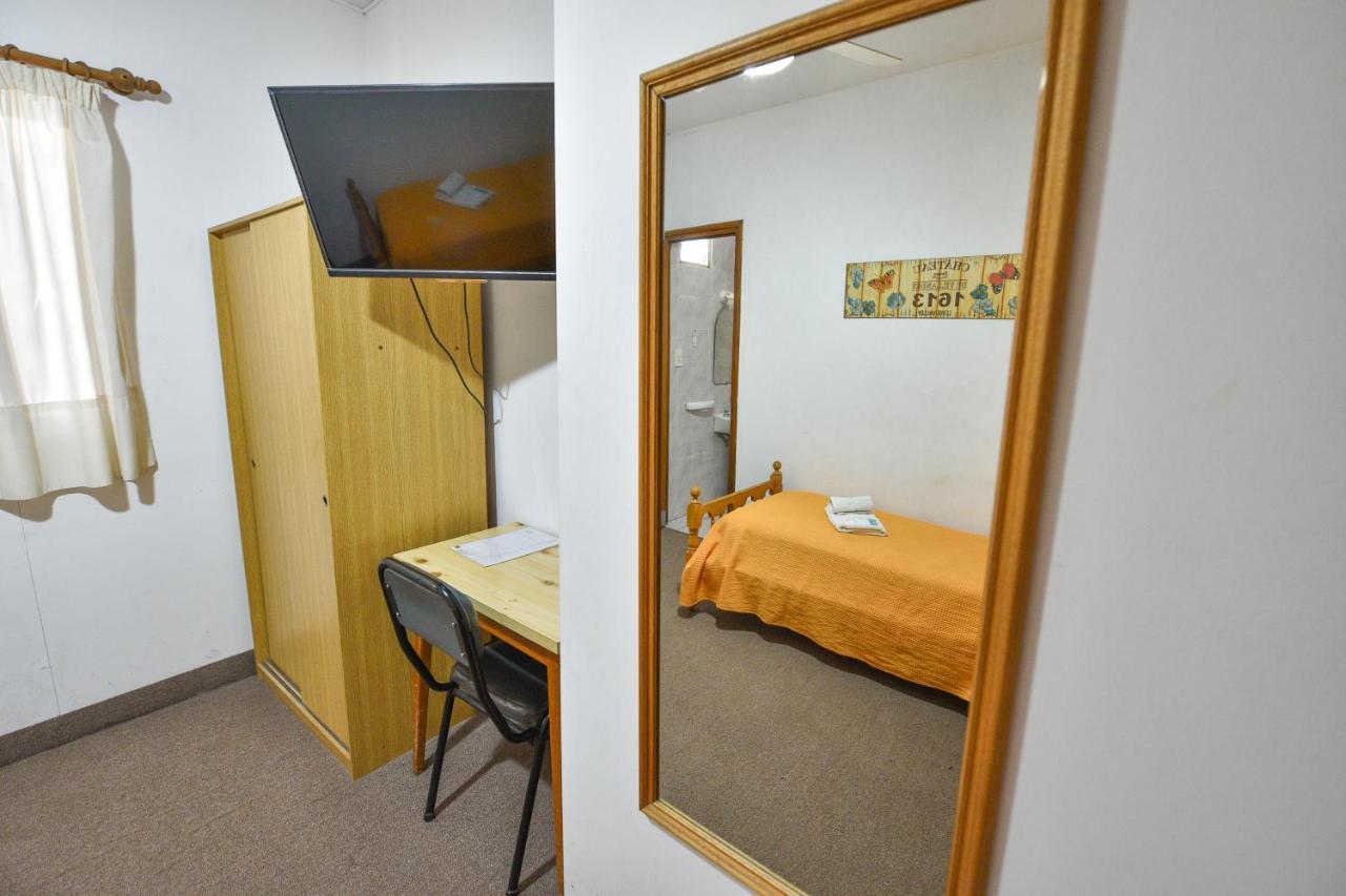 Hotel Simon Trenque Lauquen Zewnętrze zdjęcie