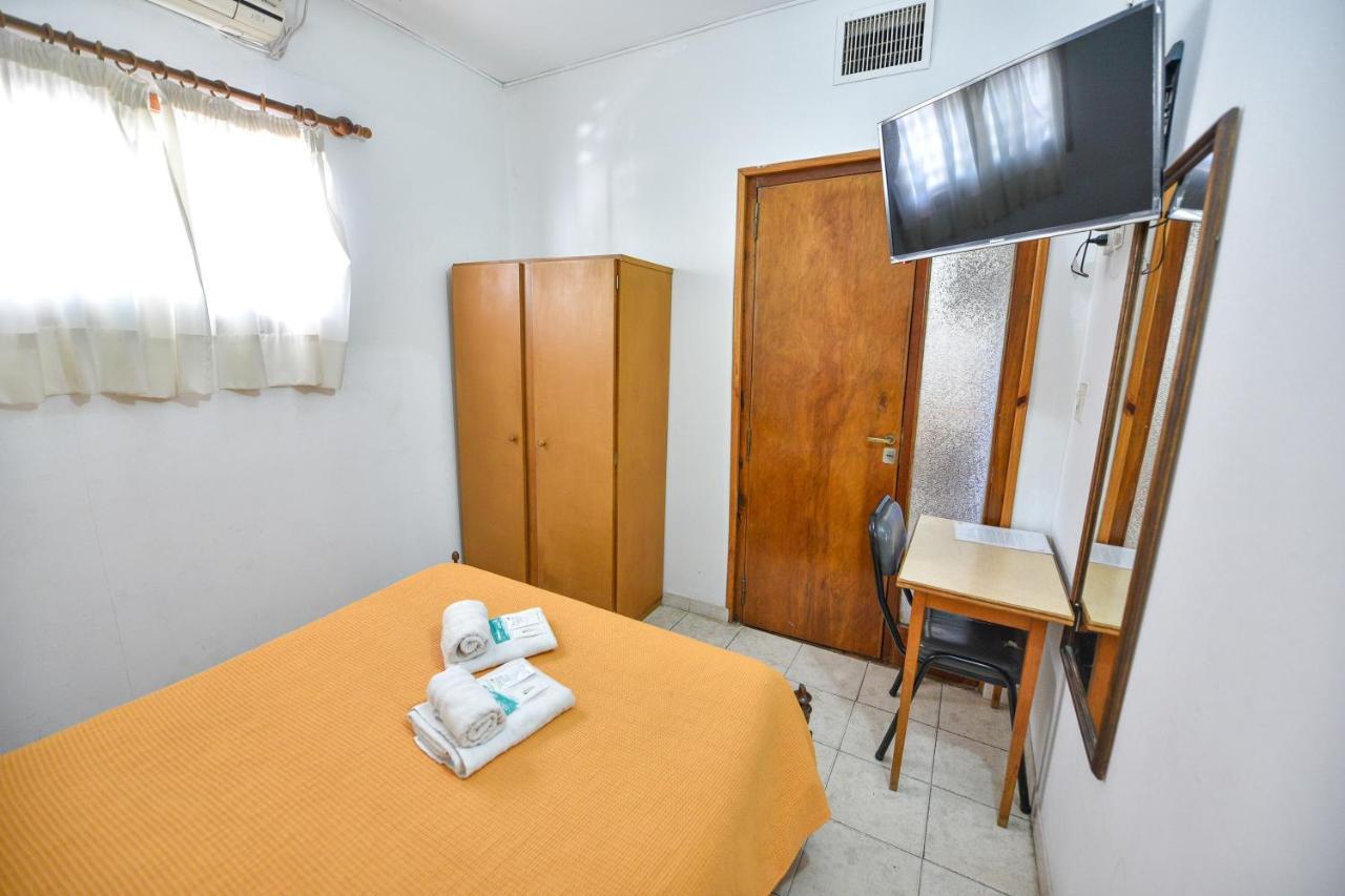 Hotel Simon Trenque Lauquen Zewnętrze zdjęcie